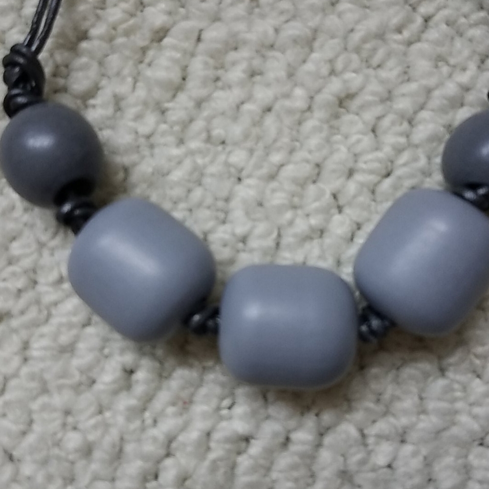 Necklace - Picture 2 of 2